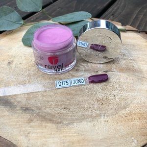 Revel Nail Dip Powder Juno D175 1 oz.